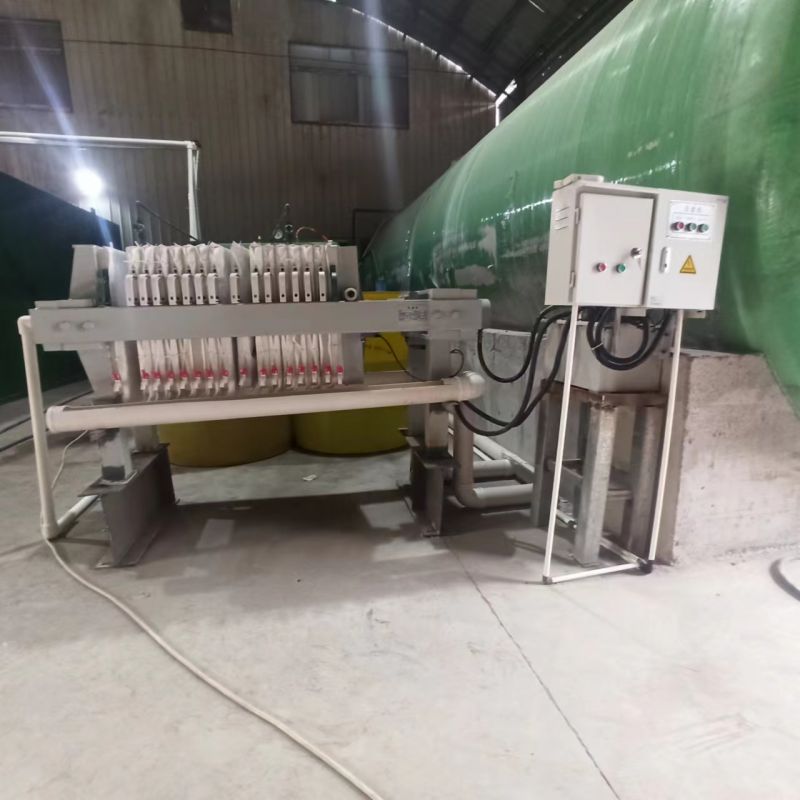 信陽機(ji)械(xie)廢水處理